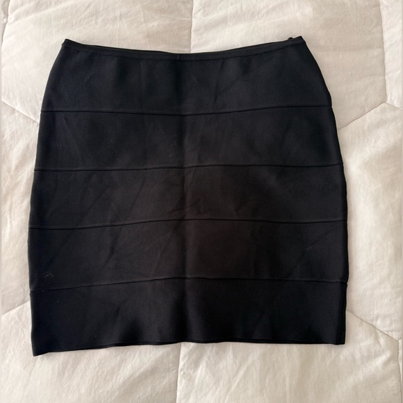 Herve Leger Black Women's Skirt - Picture 1 of 2